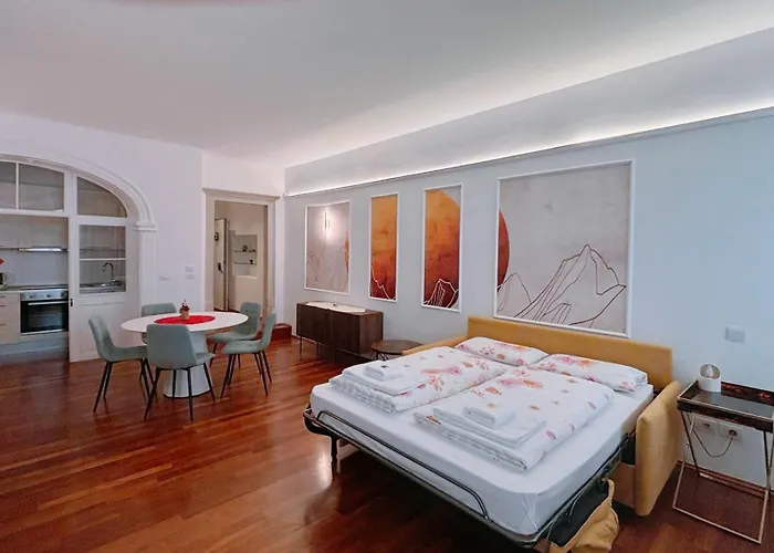 아파트 Atelier La Stube - Alpine Design 볼차노